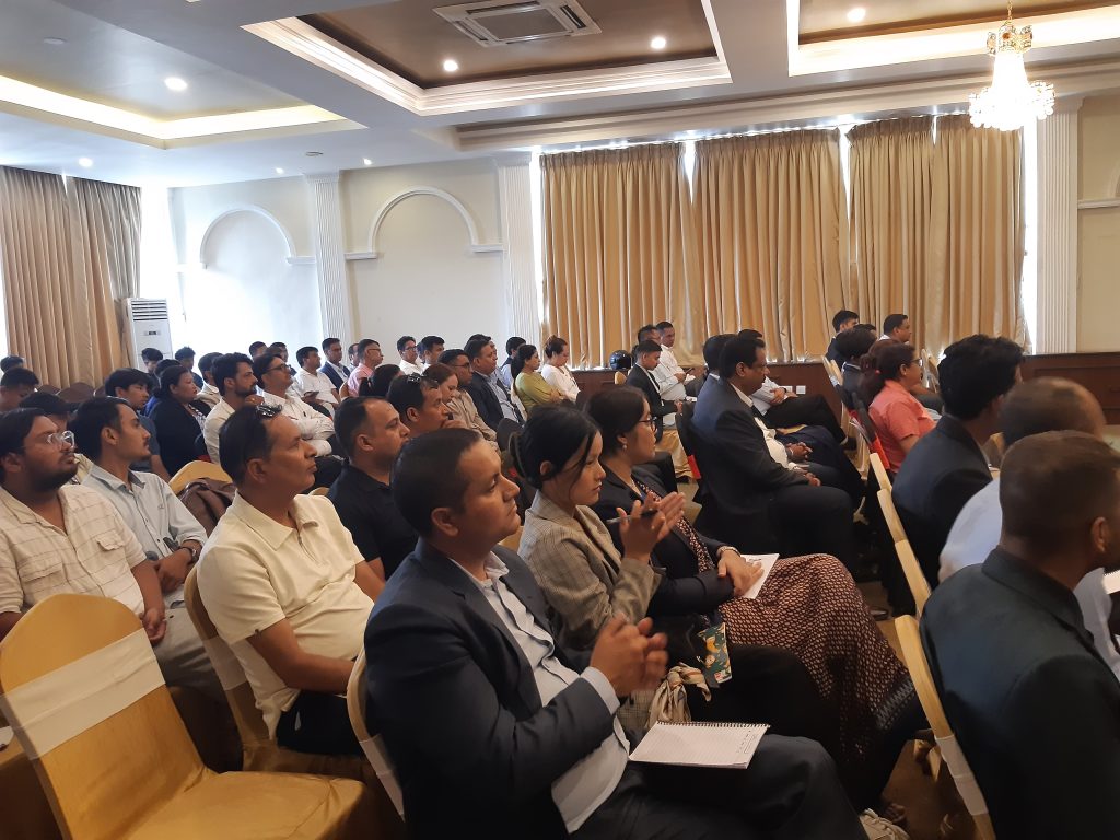 होटल संचालक र कर्मचारीलाई एआई सम्वन्धि अभिमुखिकरण