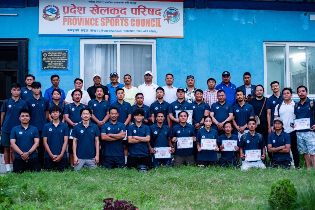 बास्केट बल संघ गण्डकीद्धारा निर्णायक प्रशिक्षक तालिम सम्पन्न