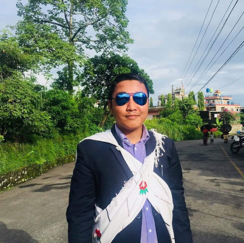 पत्रकार रुद्र श्रीस मगरलाई राष्ट्रिय मौलिक कौराहा संरक्षण पत्रकारिता पुरस्कार