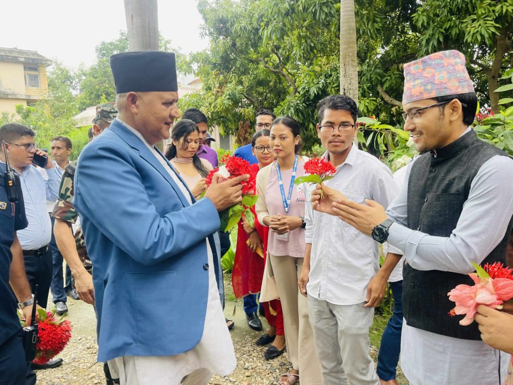 मुख्यमन्त्री आचार्यद्वारा एनटिभी कोहलपुरको निरीक्षण