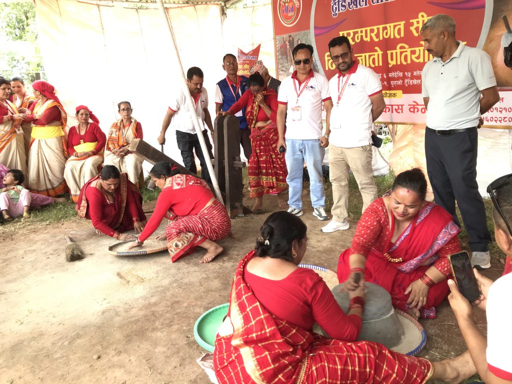 तेस्रो संस्करणको ऐतिहासिक टुडिखेल तीज महोत्सव जारी ,आज  नविना सिलवार ‘खुईली’, रोजिना परियार लगायतका कलाकारको प्रस्तुति हुने