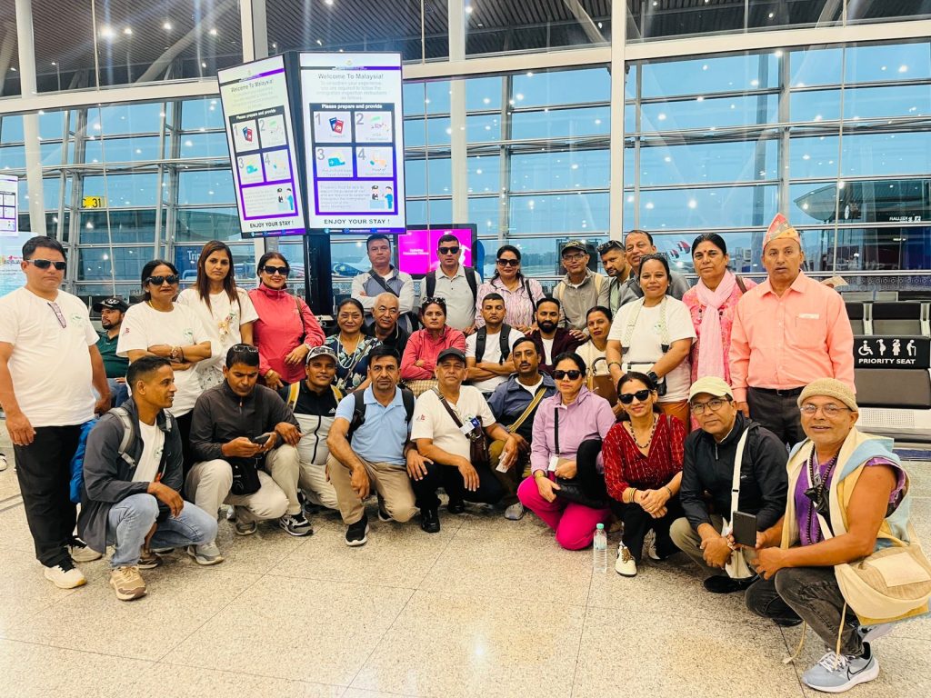इन्डोनेसियाको बाली र भियतनामको हानोईमा पोखराको पर्यटन प्रबर्द्धन