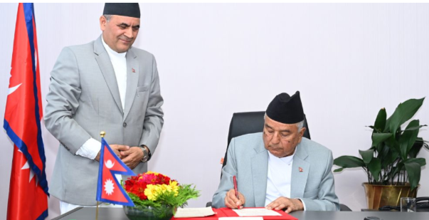 आगामी निर्वाचनका लागि मतदाता नामावली अध्यादेश जारी