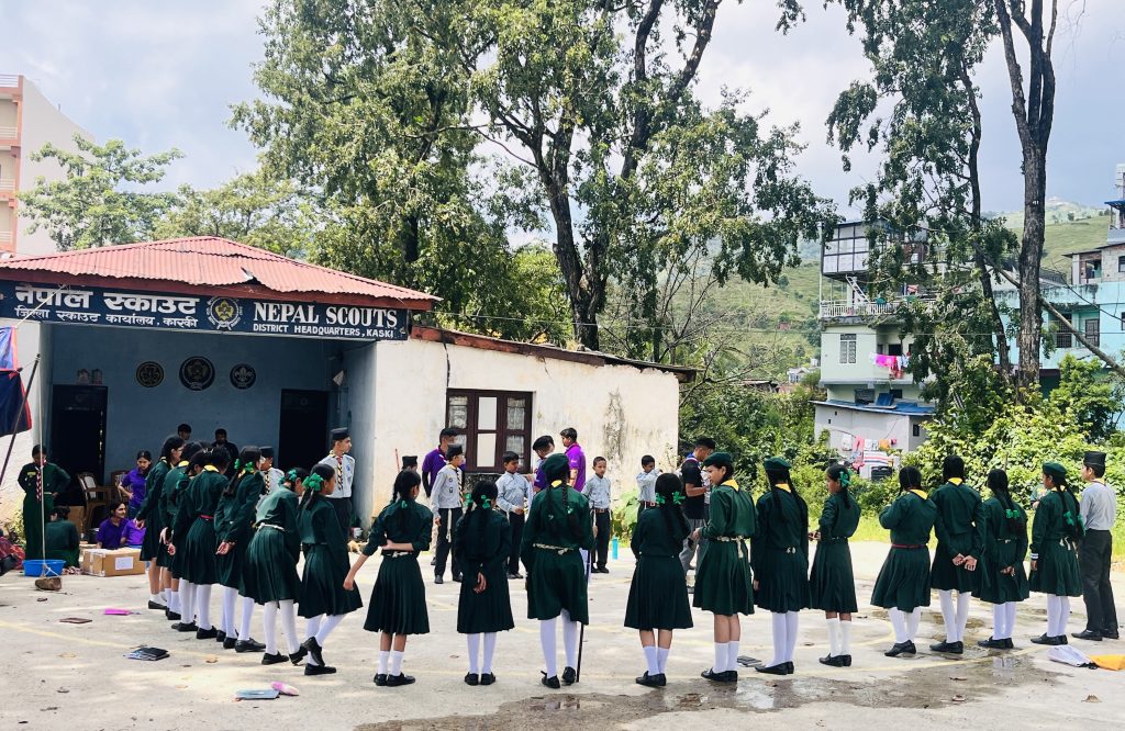 हिलसाइड स्काउट ट्रुपलाई पेट्रोल लिडर प्रशिक्षण