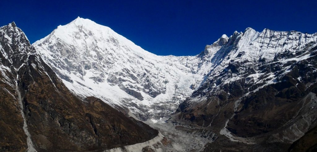 भक्तपुरबाट लाङटाङ घुम्न गएका चार जनालाई खोल्साले बगायो