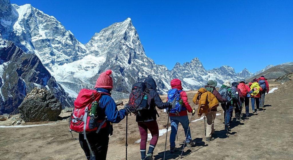 मनाङमा भित्रिए डेढ महिनामा सात हजार पर्यटक