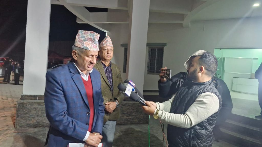 एमालेको ११ औं महाधिवेशन तयारीका लागि १३ वटा उपसमिति गठन(कसलाई के जिम्मेवारी )