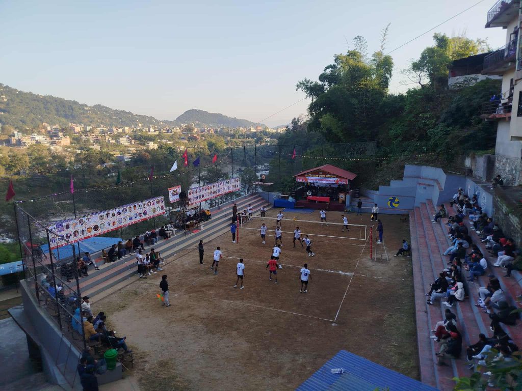 पोखरामा क्लबस्तरीय भलिबलः महिलातर्फ उपाधिका लागि बागलुङ र लामाचौर भिड्ने पुरुषतर्फ लिगचरणका खेल हुँदै