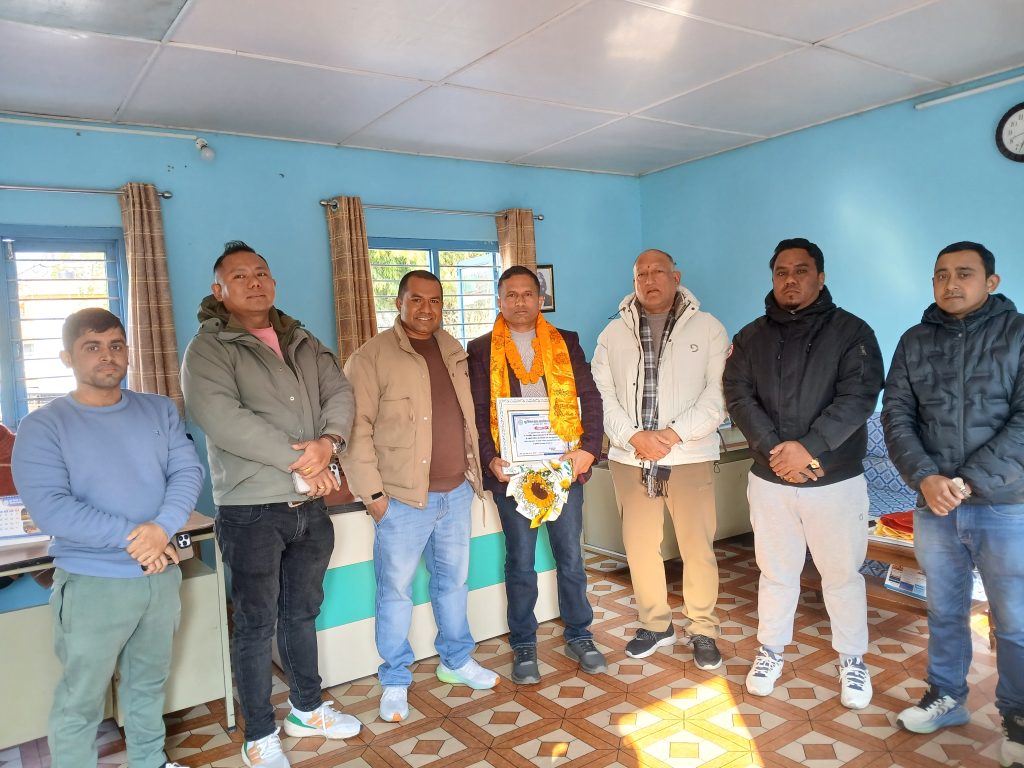 बुद्ध विशाल बजार व्यापरिक एशोसियसनको उपाध्यक्षमा मनोहरि पौडेल 