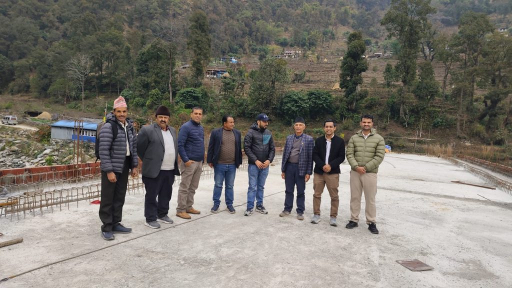 जिल्ला समन्वय समिति कास्कीद्वारा  सडक डिभिजन पोखरा मातहतका योजना अनुगमन 