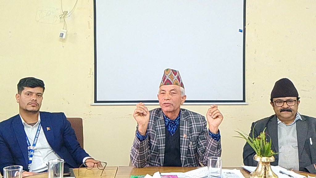 सेवा प्रबाहमा जेष्ठ  नागरिकहरूलाई प्राथमिकता राख्न जि.स.स. कास्की प्रमुख पौडेलको आग्रह