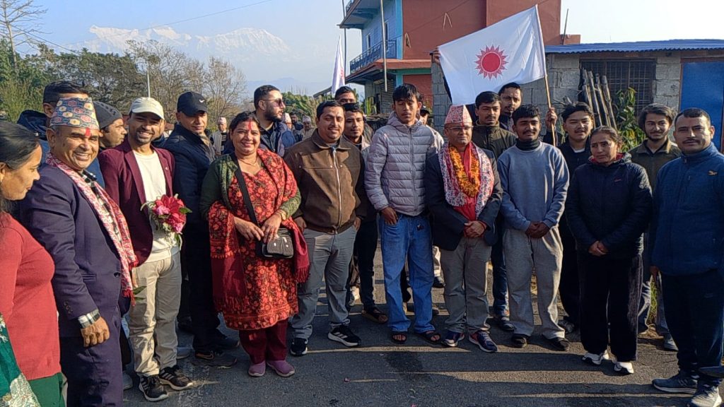 जन्मथलो भरतपोखरीको आशिर्वाद लिएर एमाले कास्की दुईका उम्मेदवार रश्मि आचार्यको निर्वाचन अभियान शुरू