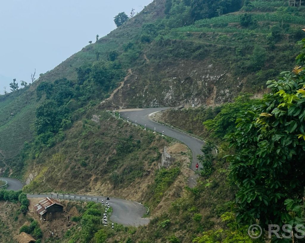 सडक पुगेपछि सहज बन्यो गाउँलेको दैनिकी