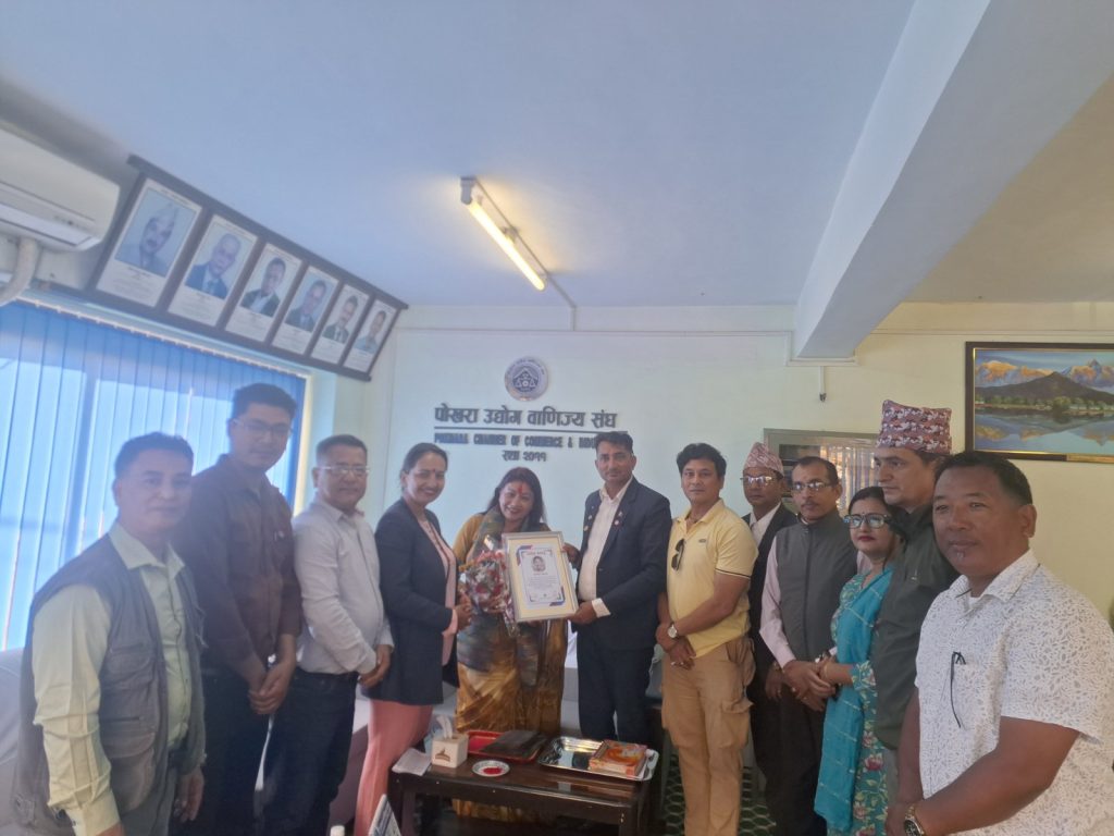 पोउवा संघले दियो महासंघकी नवनिर्वाचित केन्द्रीय सदस्य हीरा भट्टराईलाई बधाइ र शुभकामना