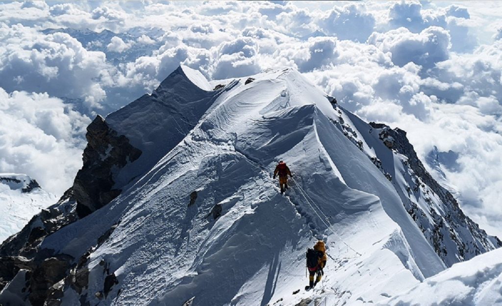 वसन्त ऋतुको हिमाल आरोहण सिजन सकियो, १ हजार बढी आरोहीले चढे सगरमाथा