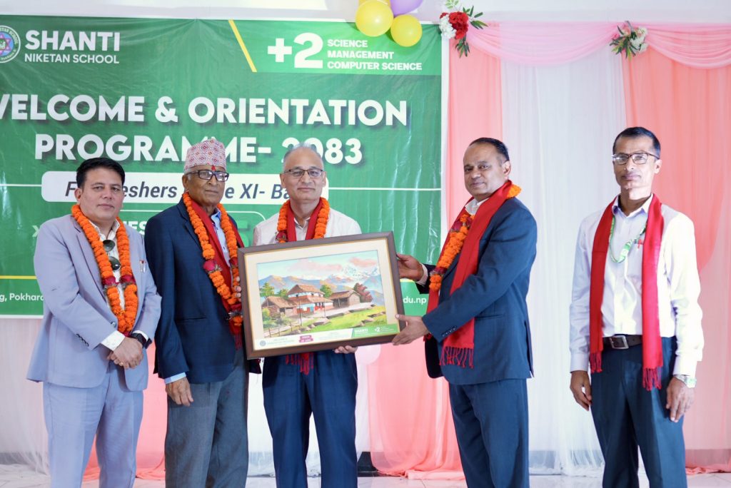 शान्ति निकेतनमा कक्षा ११ का पहिलो ब्याचका विद्यार्थीलाई स्वागत र अभिमुखीकरण