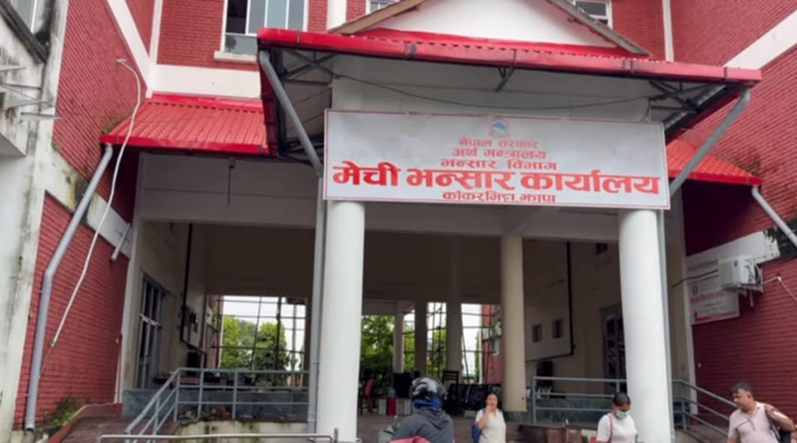 तरकारी बेच्न नदिएको भन्दै कीर्तिपुरमा पनि आत्मदाह प्रयास
