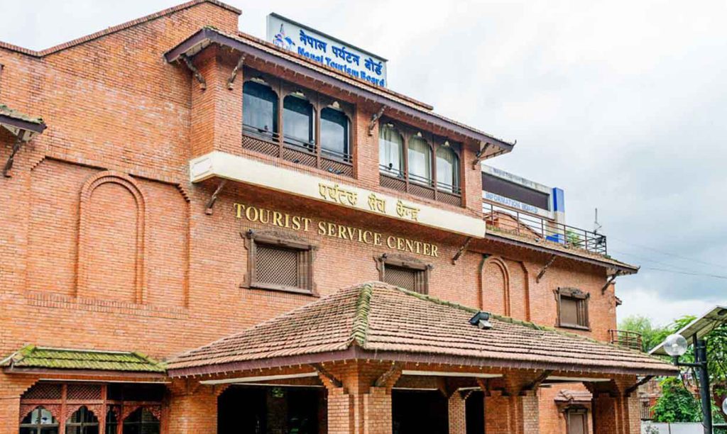 प्रधानमन्त्रीको आश्वासनपछि पर्यटनमन्त्रीसँग रणनीति बनाउँदै होटल संघः ‘लक्ष्य वार्षिक ५० लाख पर्यटक’