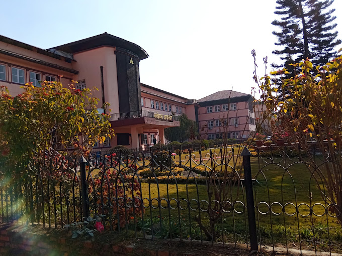 निजी सञ्चारमाध्यमलाई सरकारी विज्ञापन रोक्ने निर्णय सर्वोच्चद्वारा बदर