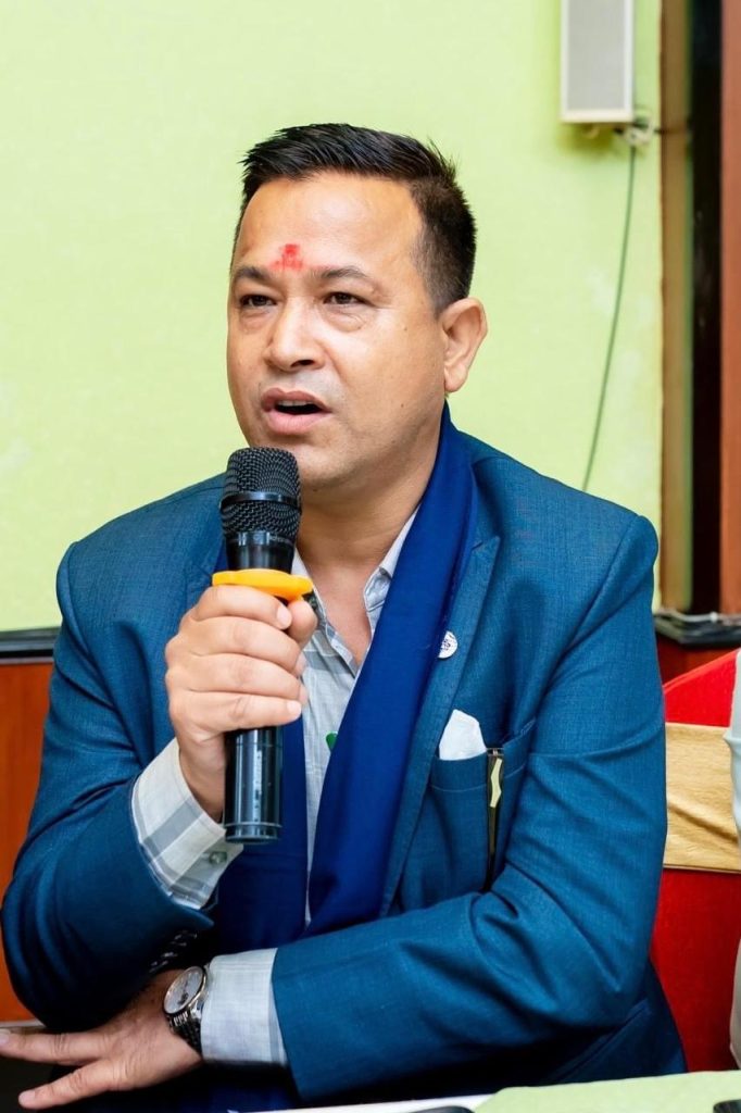 ललित कुँवरद्वारा पोखरा उद्योग वाणिज्य संघको उद्योग उपाध्यक्ष पदमा उम्मेदवारी घोषणा