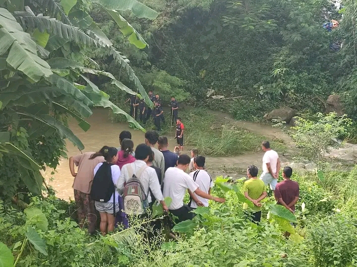 खोलाले बगाएर बेपत्ता चार बालिकामध्ये एकजनाको शव भेटियो, एकजनाको उद्धार