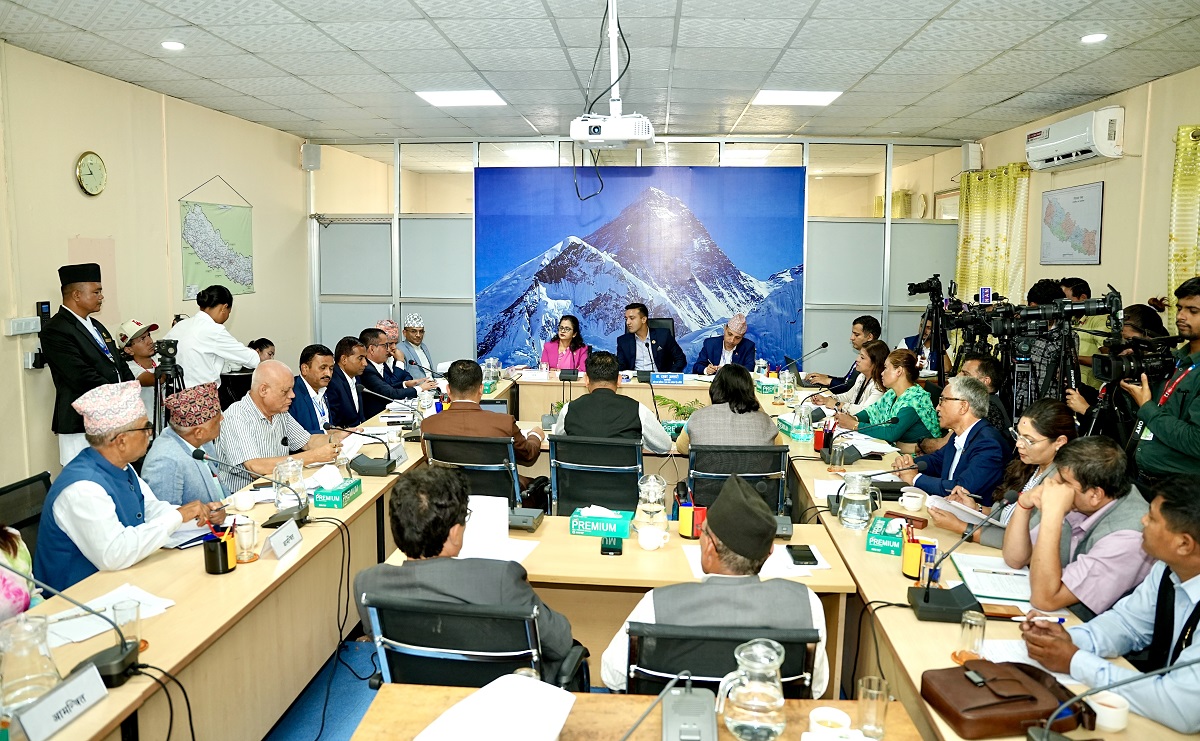ग्यास वितरण सहज बनाउन अनलाइन ट्र्याकिङ प्रणाली निर्माण गर्दै छाैंः उद्योगमन्त्री