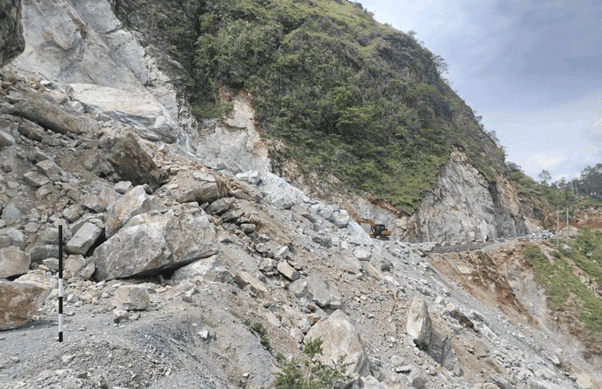 कालीगण्डकी करिडोर र मध्यपहाडी लोकमार्ग अवरूद्ध
