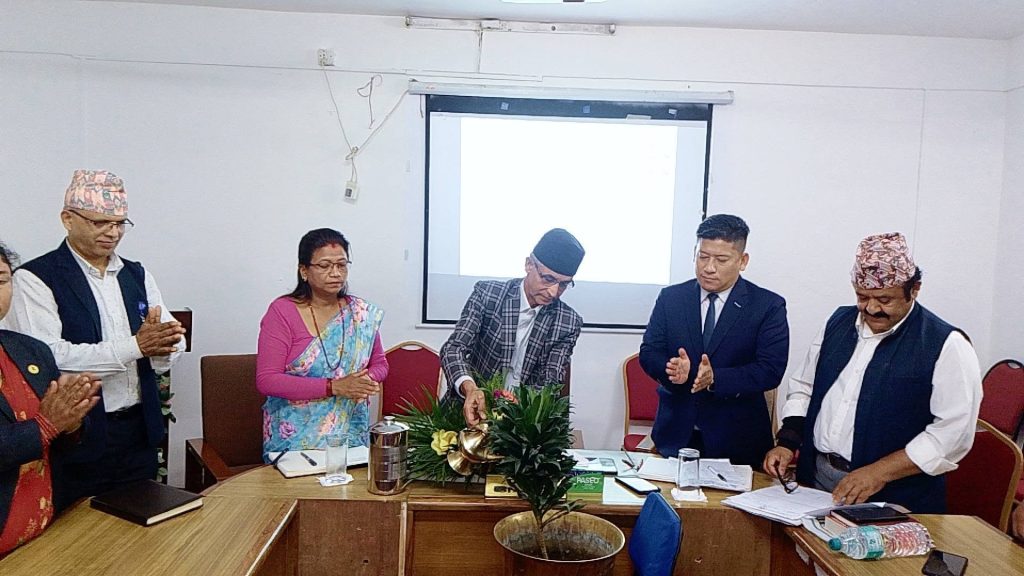 न्युनतम पारिश्रमिक ,श्रम ऎन र सामाजिक सुरक्षा कोष तत्काल लागू गर्न जिसस कास्कीको आग्रह