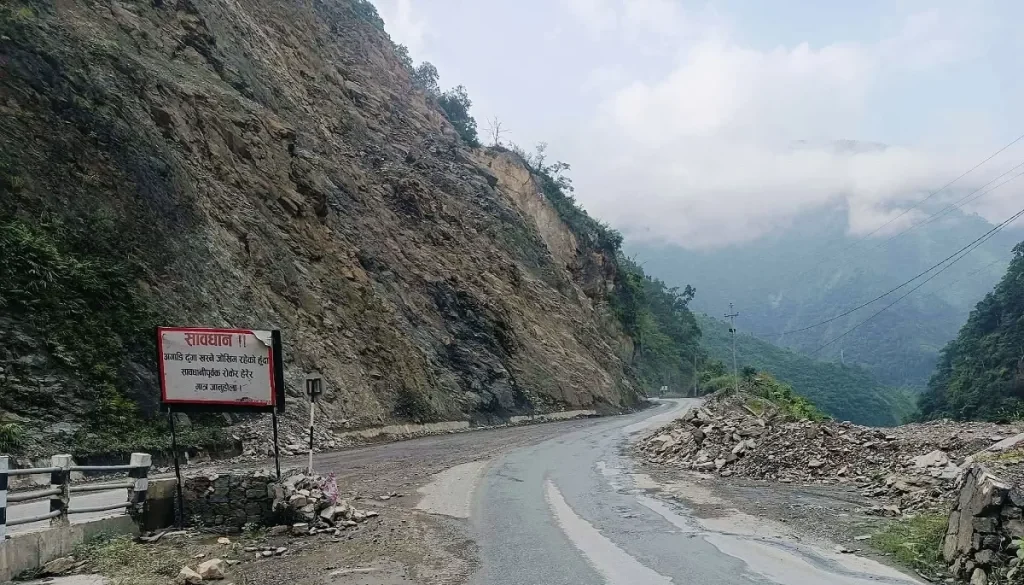 मुग्लिन–नारायणगढ सडकखण्ड पूर्णरूपमा सञ्चालनमा रहने
