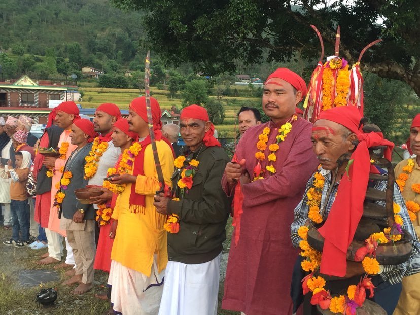 कास्कीकोट गुप्तकालीका मन्दिरमा राष्ट्र शान्तिको कामनासहित नवदुर्गा महोत्सव हुने , फूलपातिमा सरुङ खेल प्रर्दशन