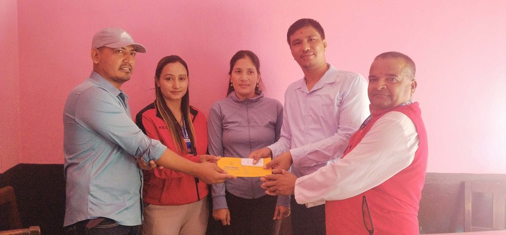 नमूना जिल्ला हुलाक कार्याल म्याग्दीद्वारा घरदैलोमै सिमकार्ड वितरण सेवा सुरु  नयाँ सिमकार्ड, अब हुलाकबाट सिधै घरमै; म्याग्दीबाट सेवा सुरु