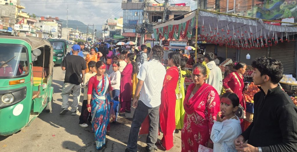 घमाइलो मौसममा रमाइलो दसैं