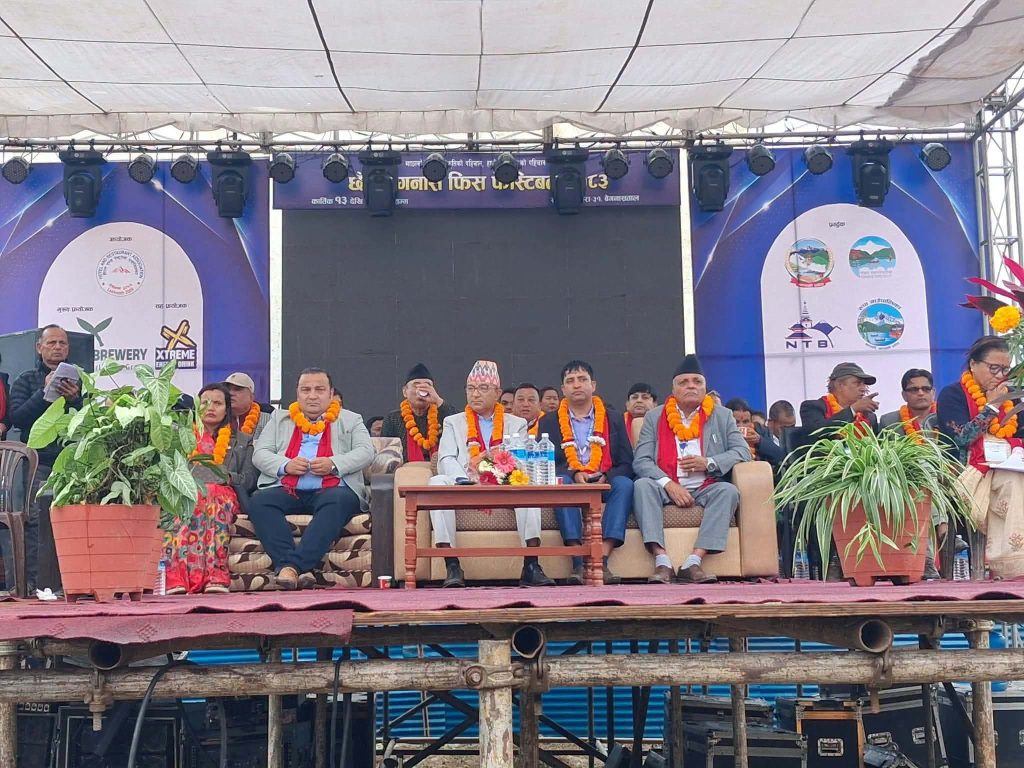 बेगनास तालमा फिस फेस्टिभल सुरु( फोटो फिचर सहित)